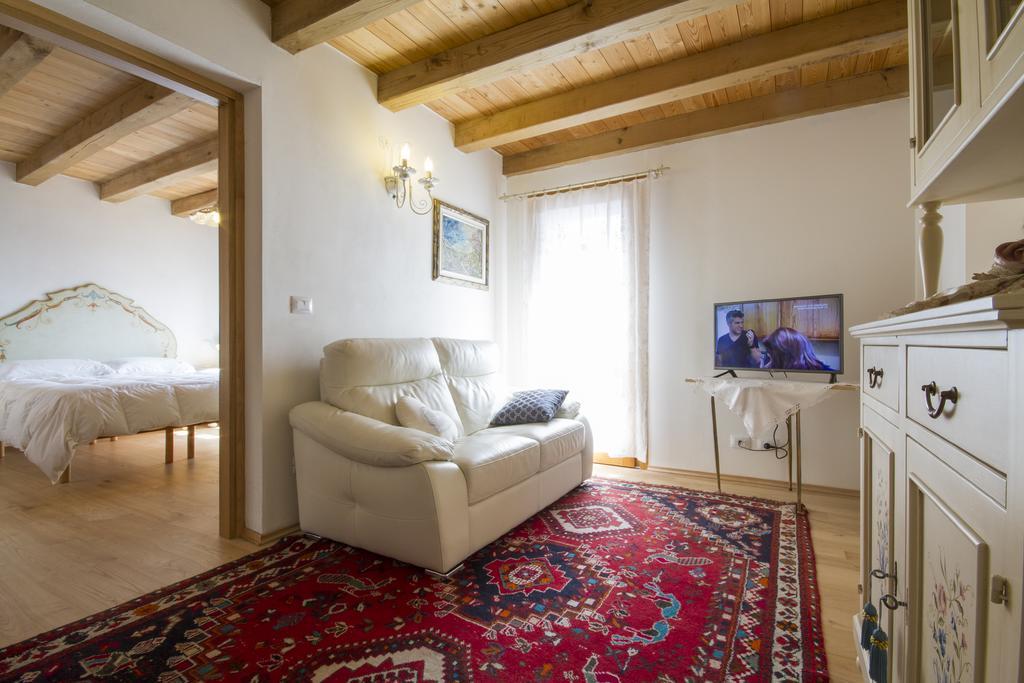 Casa Ursic Scrittore Grimacco ภายนอก รูปภาพ